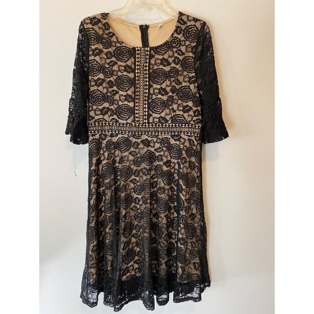 Black Lace Dress Nude Lining 3/4 Sleeves Floral Pattern Back Zipper Medium